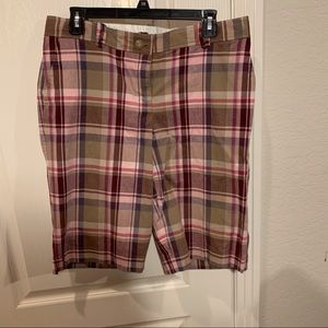 Cropped plaid capris